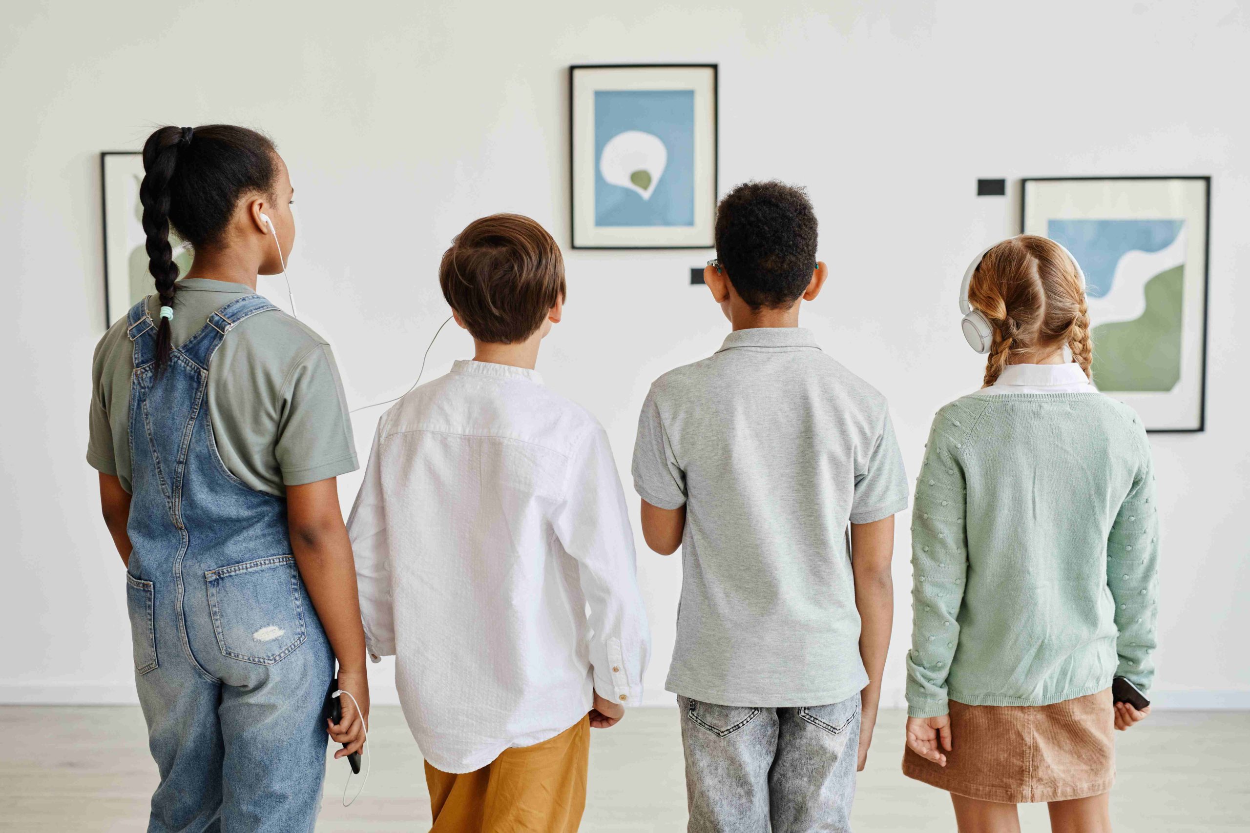 Danser et visiter des musées pour soutenir l’activité physique des enfants et des adolescent-es typiques et en situation de handicap